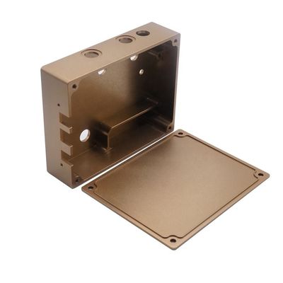 Fabrication de pièces détachées anodisées
