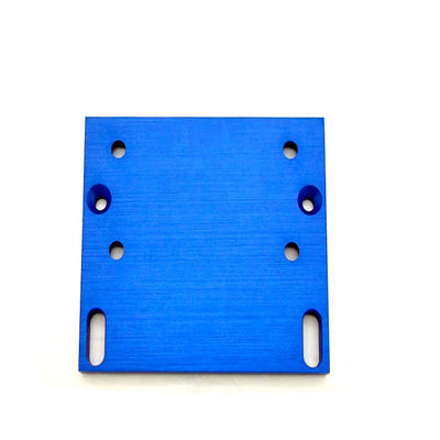 Résistance à la chaleur du panneau avant en aluminium CNC pour les équipements électroniques