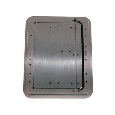Résistance à la chaleur du panneau avant en aluminium CNC pour les équipements électroniques