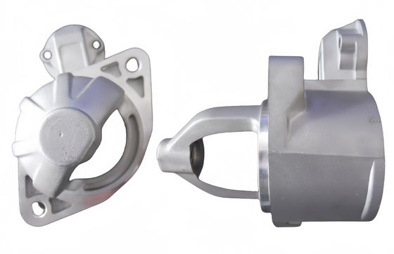 Légère couche en poudre de l'aluminium argenté