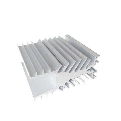 Dispositif thermique d'extrusion d'aluminium personnalisé Dissipation thermique d'aluminium d'argent
