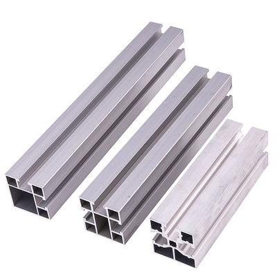 Cadre de panneau solaire d'extrusion en aluminium personnalisé léger et compact