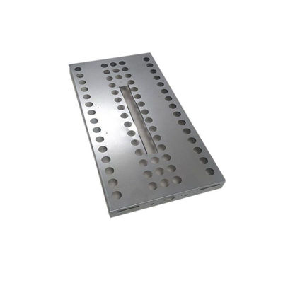 Cadre de panneau solaire d'extrusion d'aluminium anodisant adapté aux équipements électroniques