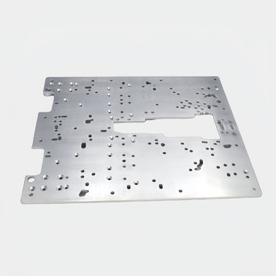 Panneau décoratif en aluminium anodisé de précision / panneau de commutation en aluminium avec résistance aux chocs améliorée