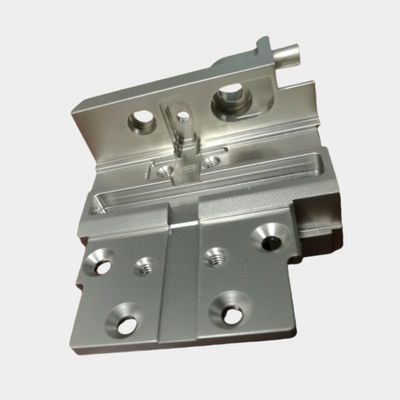 Services de fraisage CNC anodisé pour les pièces métalliques de précision en aluminium personnalisées