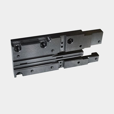 Parties d'usinage CNC de haute précision / Machines de précision automobile pour le forage des métaux précieux