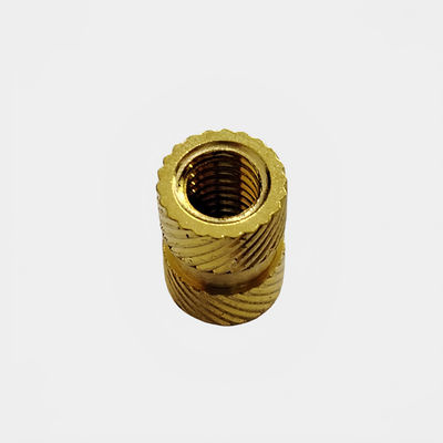 Insert de noix de cuivre moulé en titane pour l'application de capteurs en plastique M2 M3 M4 M5