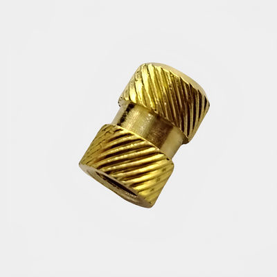 Insert de noix de cuivre moulé en titane pour l'application de capteurs en plastique M2 M3 M4 M5