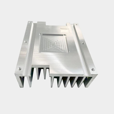 Pièces d'usinage CNC personnalisées Pièces de refroidissement en aluminium usinées à la commande numérique 5 mm Hauteur de la nageoire 2 mm Tension de la nageoire