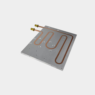 Conductivité thermique évier à chaleur à plaque froide métallique refroidie avec système de refroidissement liquide