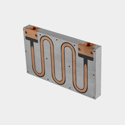 Conductivité thermique évier à chaleur à plaque froide métallique refroidie avec système de refroidissement liquide