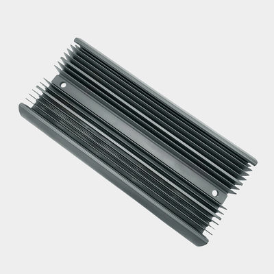 Profil d'évier à chaleur en aluminium extrudé avec procédé d'anodisation à haute résistance à la corrosion
